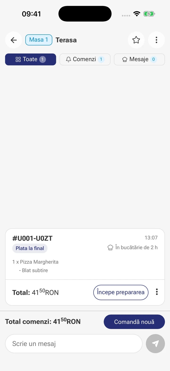 Comenzi trimise către bucătărie și actualizări de pregătire.